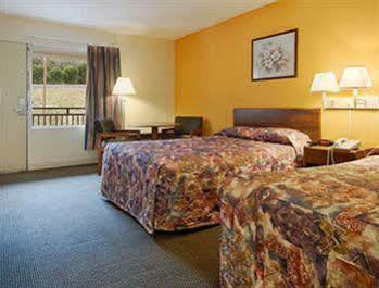 Super 8 By Wyndham Caryville Tn Habitación foto
